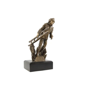 Statuetka Strażak z drabiną - atrakcyjna figurka odlewana - wysokość 19 cm